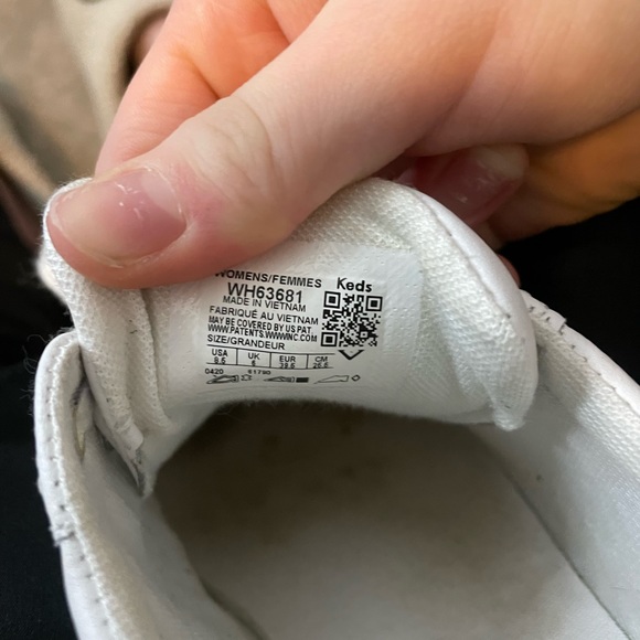 Barely Worn Keds - Picture 2 of 5